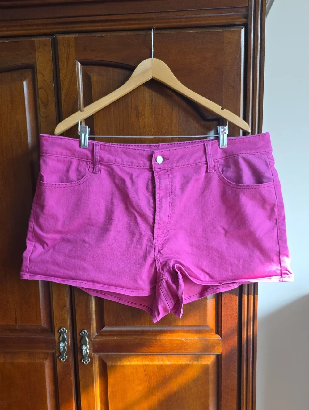 Old Navy High Rise Hot Pink Denim Shorts 22